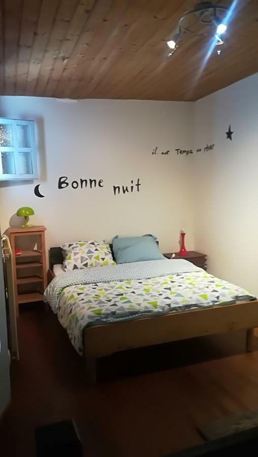 Gite De Lolotte Et Gege Audeux Zewnętrze zdjęcie